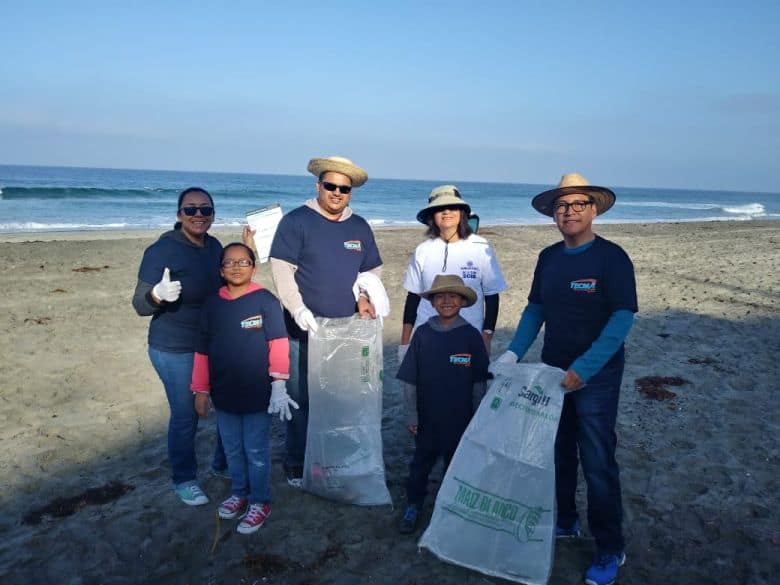 Tecma Team Helps Clear 4.5 Tons of Garbage from Tijuana Beach | Tecma